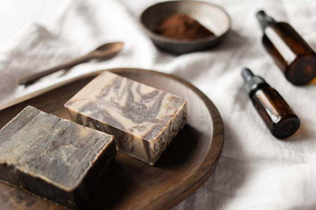 How To Make Soap With Essential Oils (Step By Step)